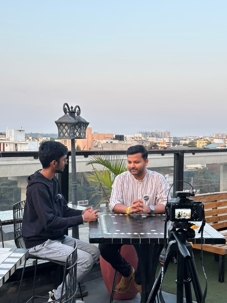 Gathin T speaking at Bitscrunch Meetup - Decentralized AI Infrastructure Deep Dive