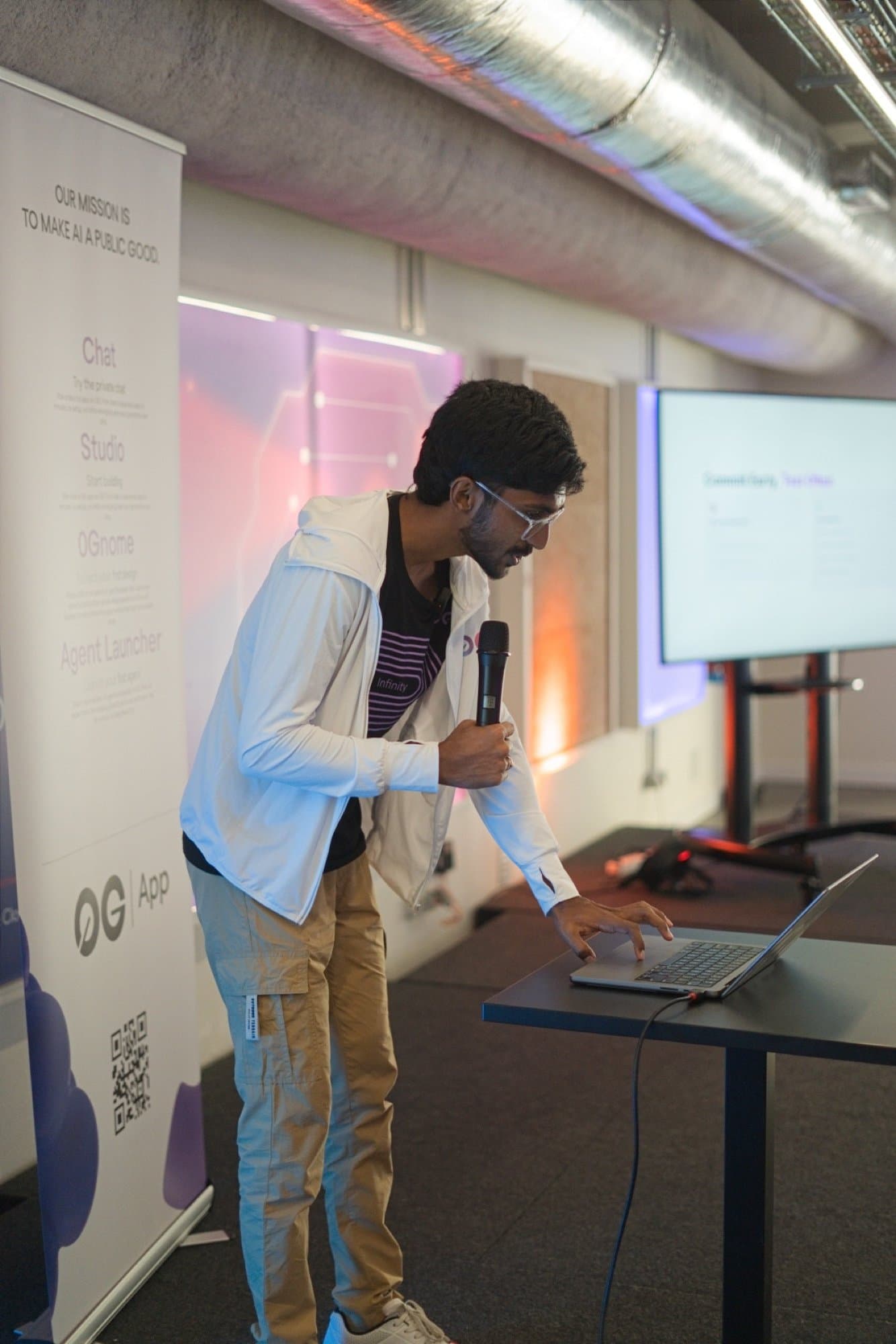 Live Demo of the 0G App - Onchain AI Day, Lisbon